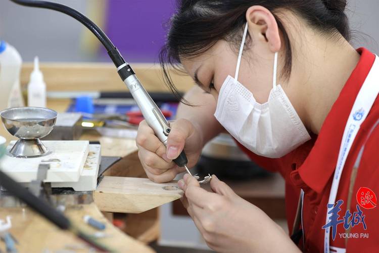 珠宝加工误差细过头发丝!看技能英豪省赛"献技"